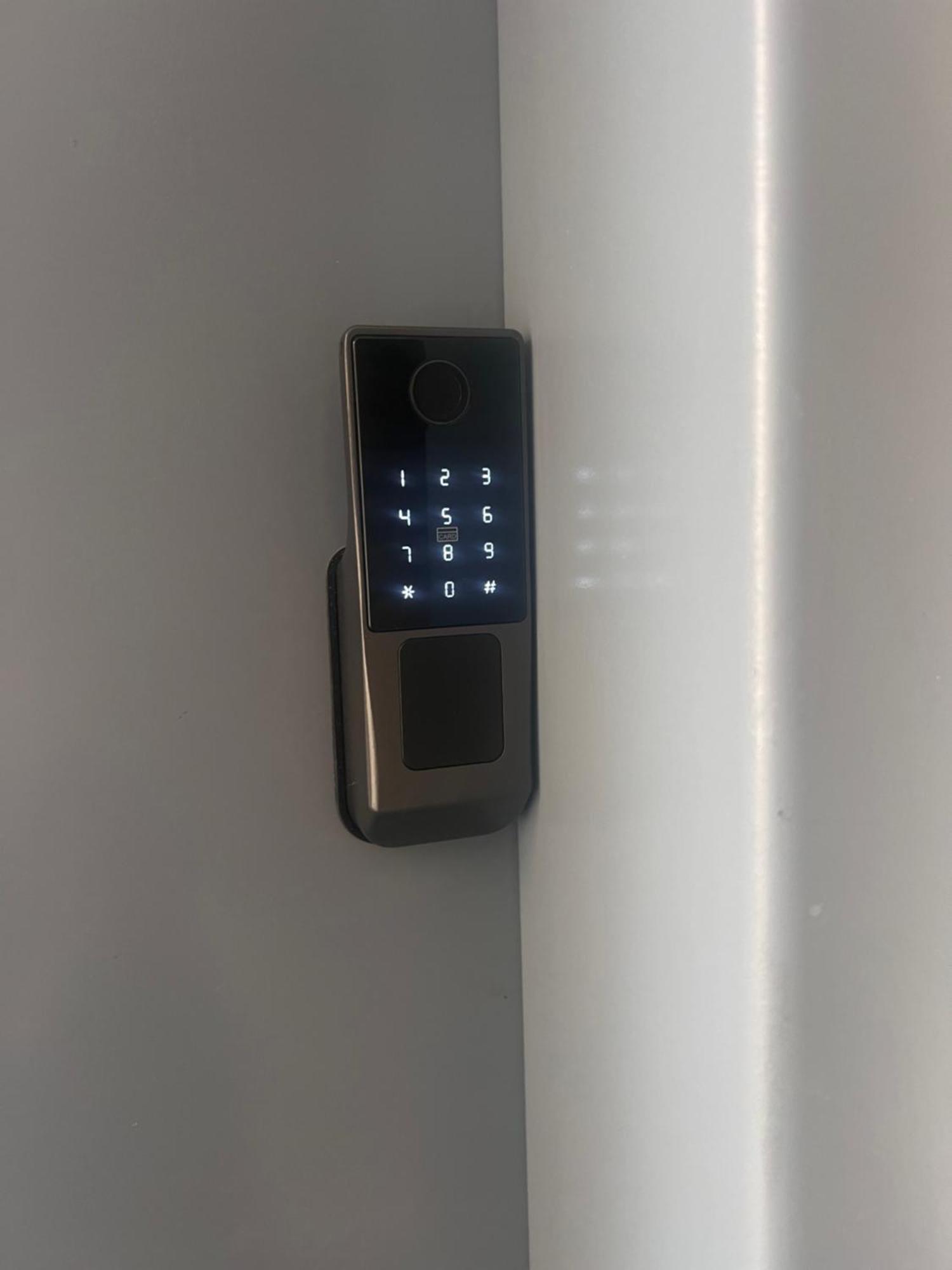 Bllok Scandi Apartments 1 Self-Check-In Tirana Exterior photo
